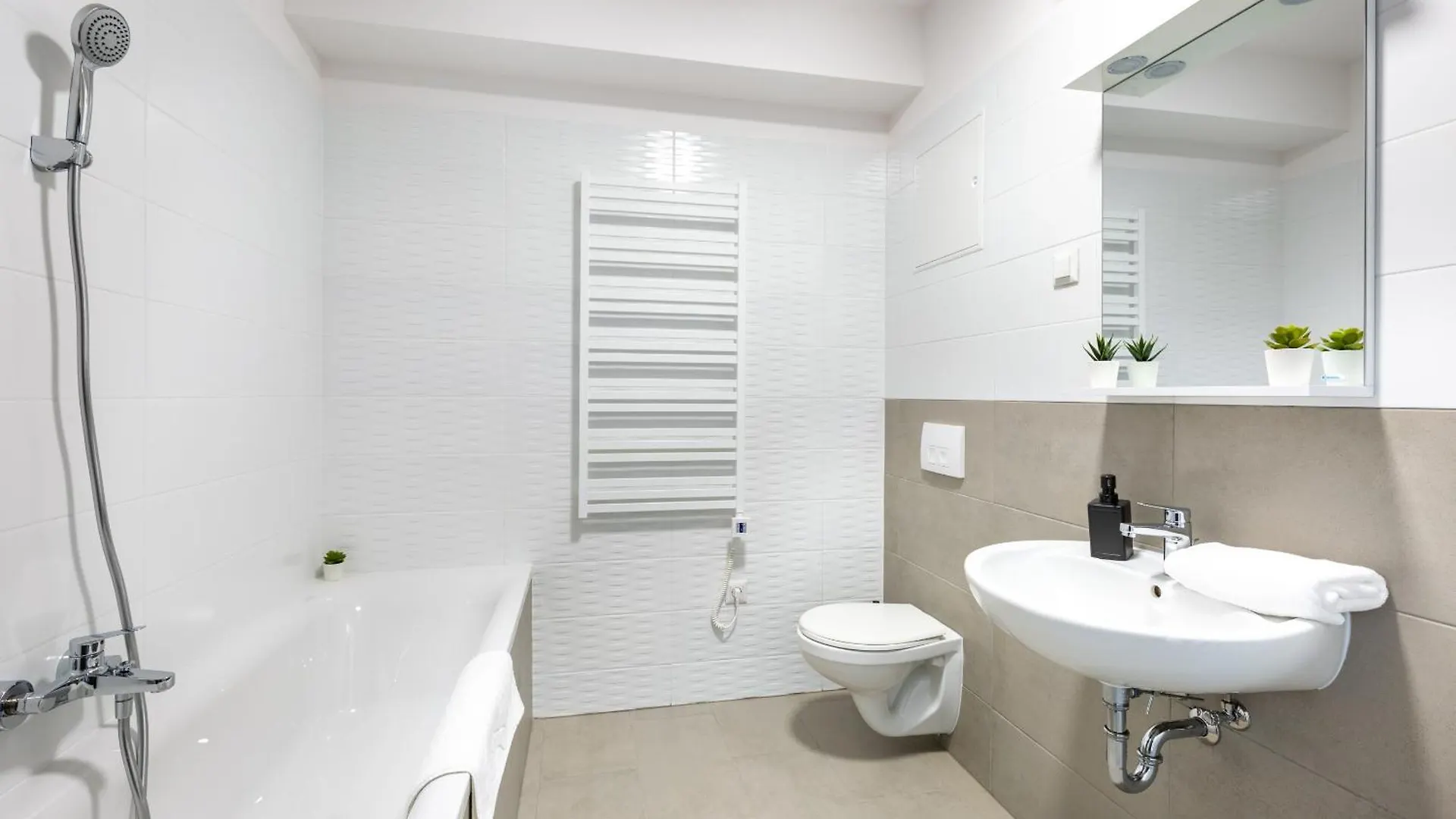 Hock Residence By Vagabond Budapest
